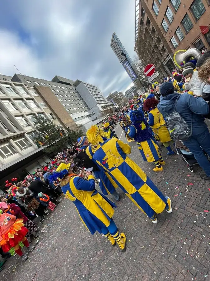 Carnaval 2026 — dag 2 in Lampegat