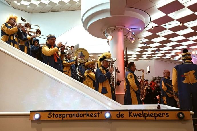 De Kwelpiepers op de trap